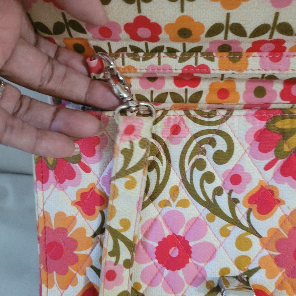 Vera Bradley Colorful Crossbody Bag 2010 Retired Print - Picture 7 of 10